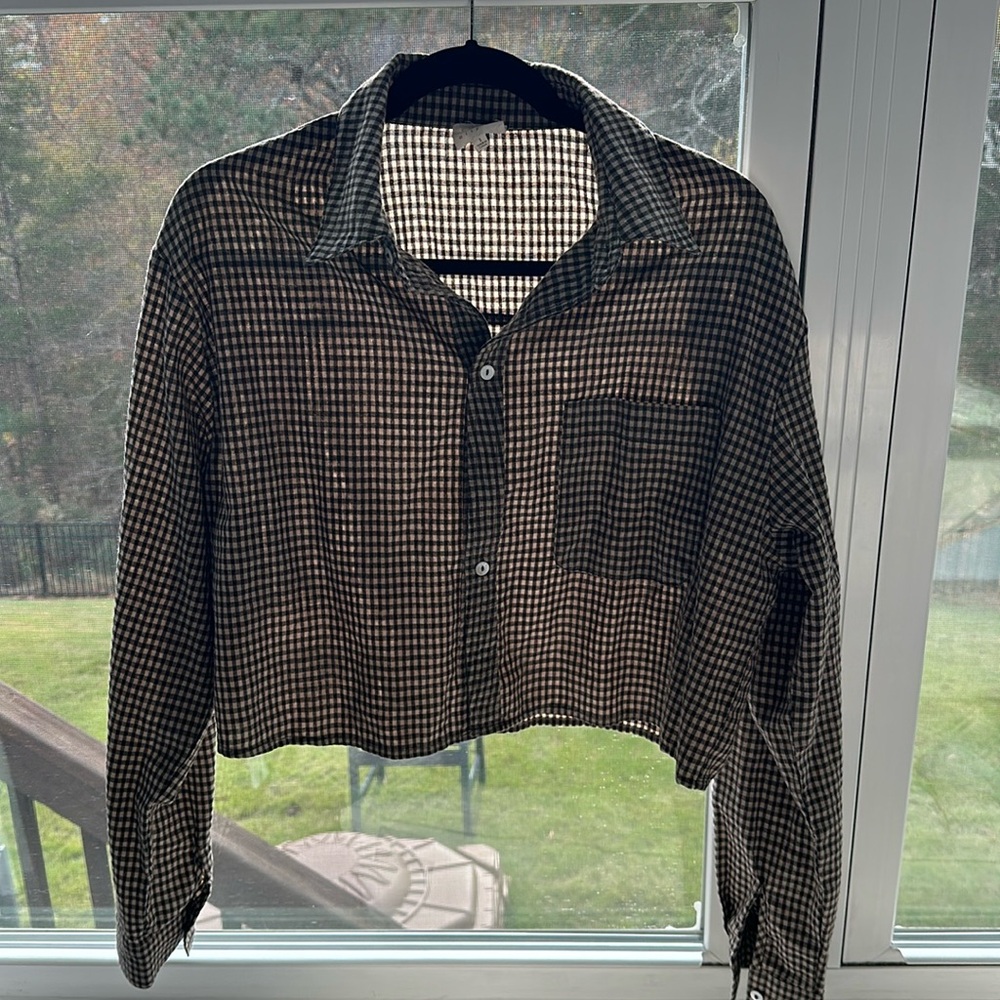Cropped button down checkered top